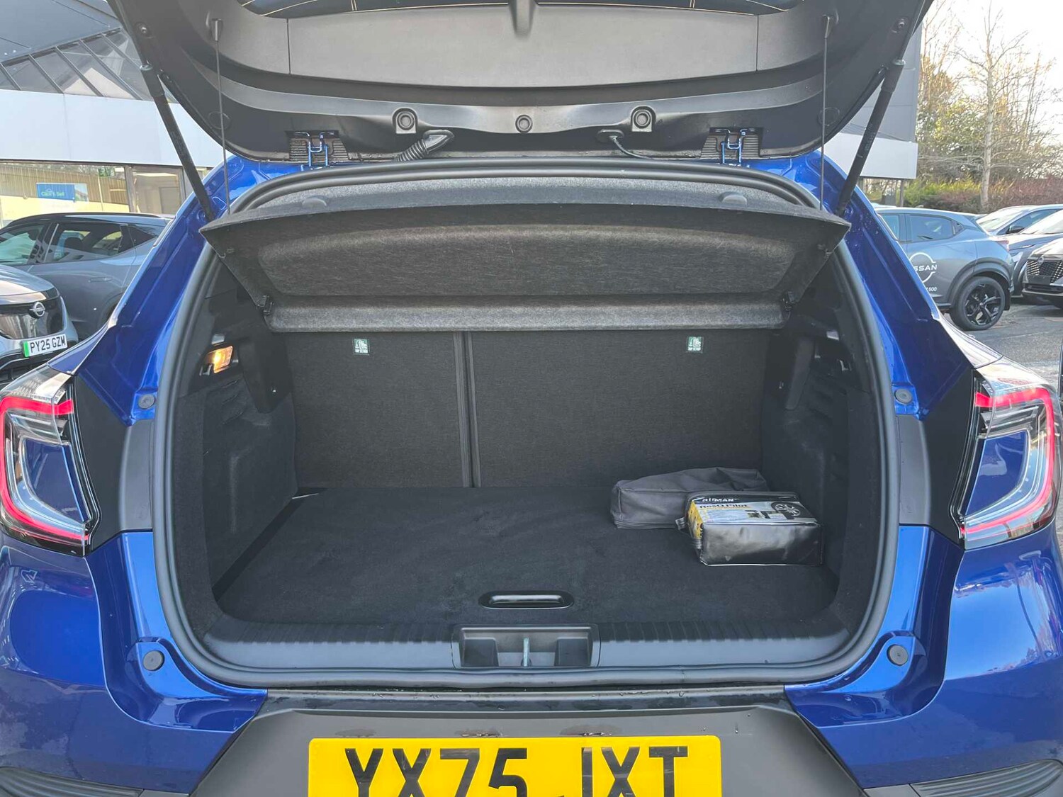 Used Renault Captur 2025 for sale - 78191537: Photo 16