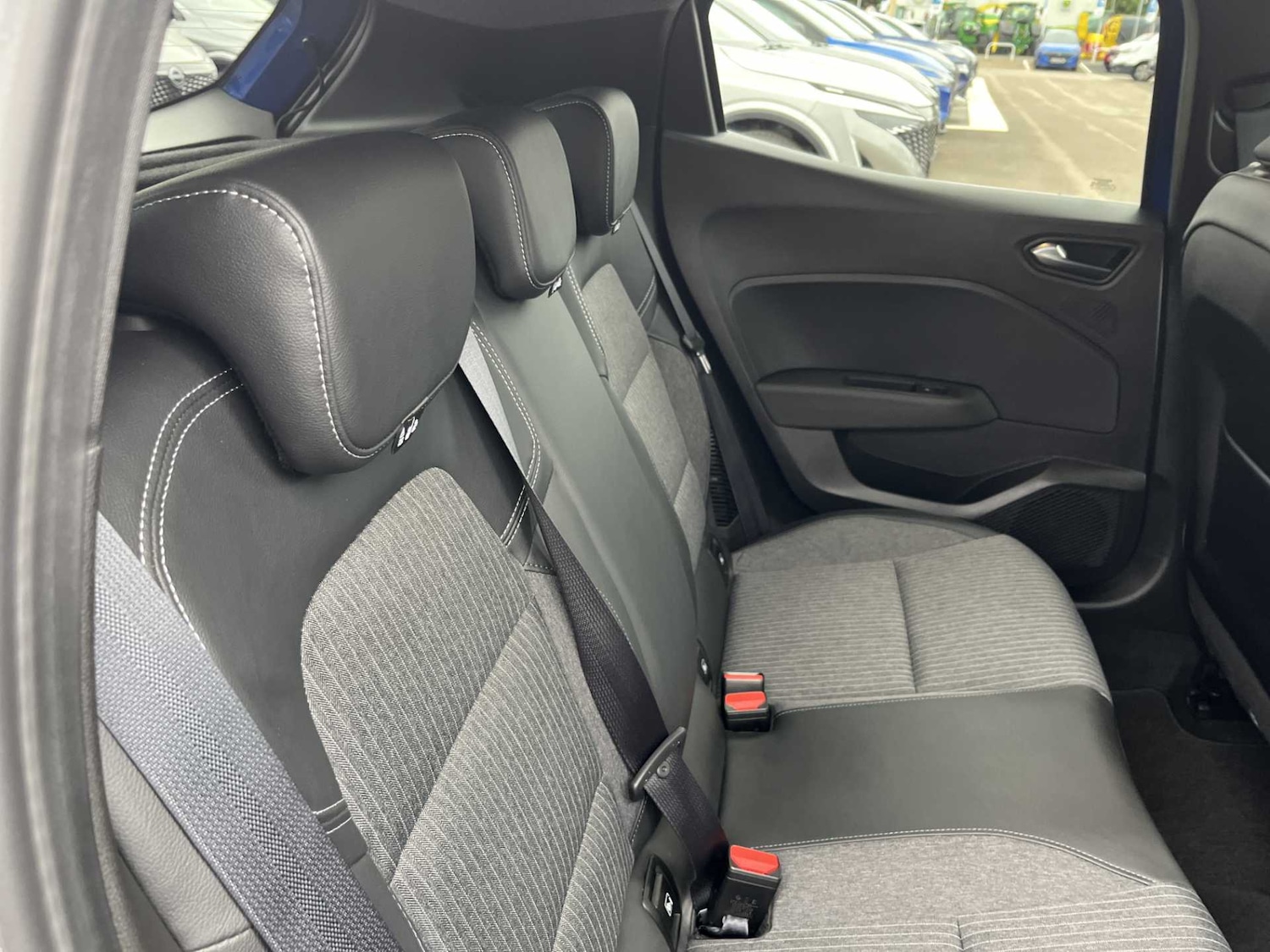 Used Renault Clio 2022 for sale - 76159566: Photo 15