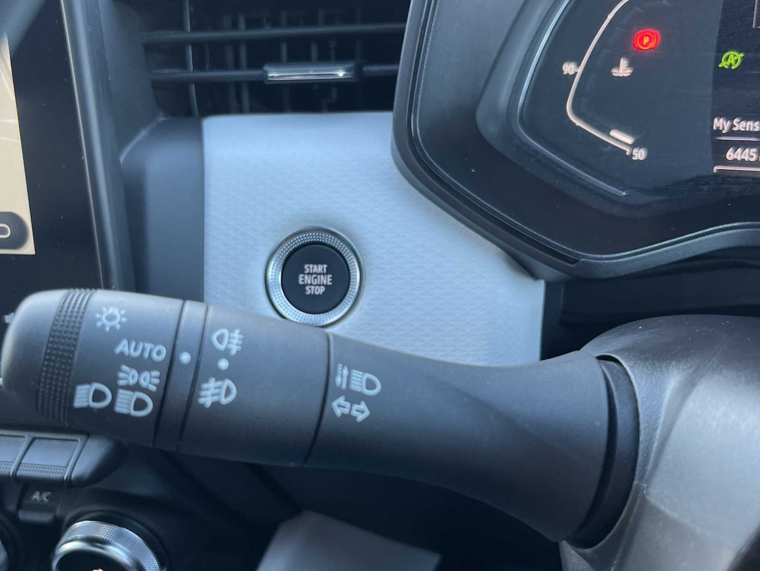 Used Renault Clio 2023 for sale - 76758889: Photo 25