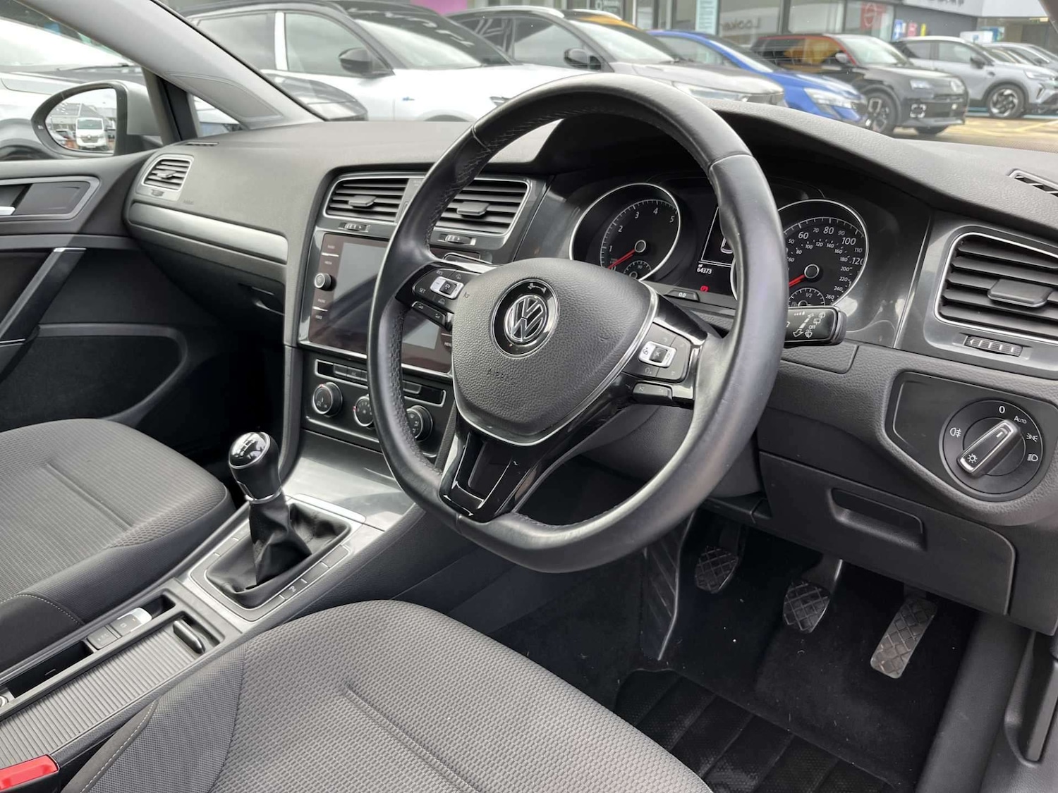 Used Volkswagen Golf 2018 for sale - 76963510: Photo 14