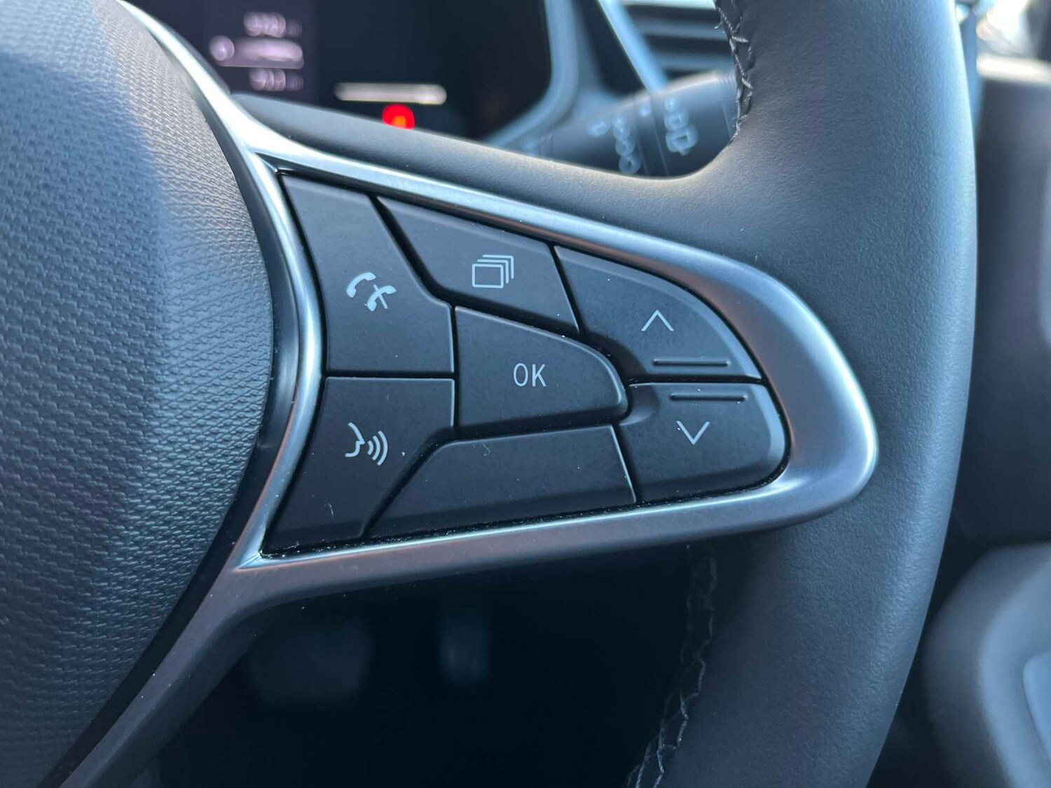 Used Renault Clio 2024 for sale - 78176568: Photo 23