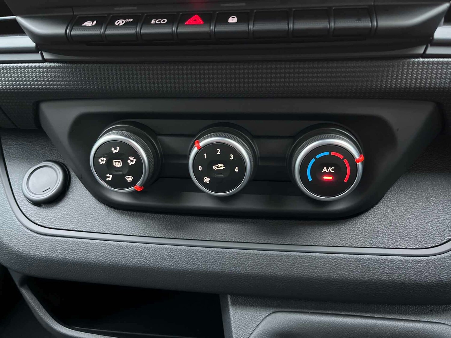 Used Renault Trafic 2025 for sale - 78027476: Photo 13