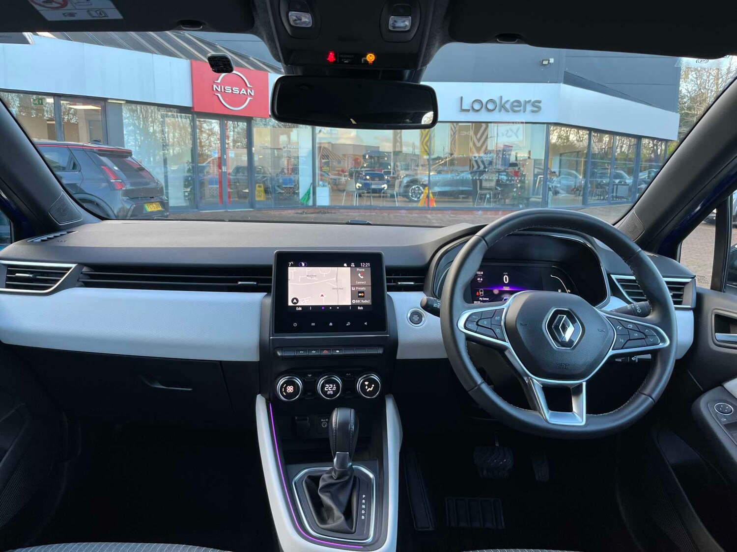 Used Renault Clio 2022 for sale - 77488399: Photo 8