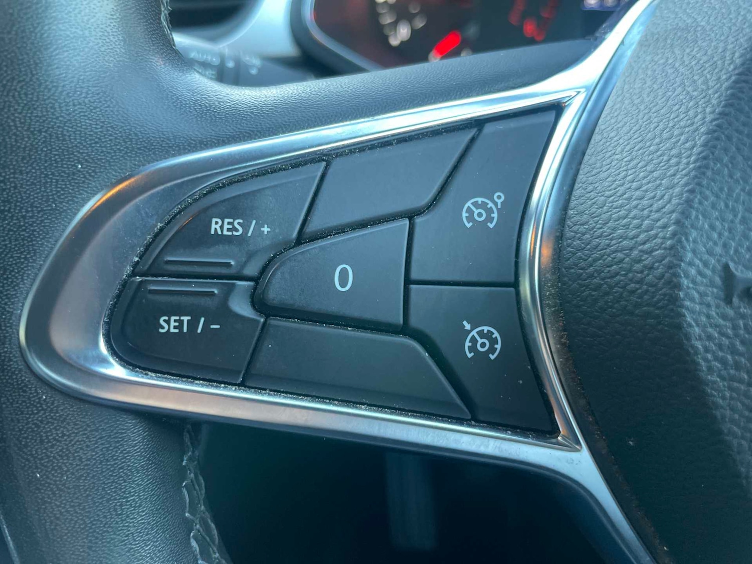 Used Renault Captur 2021 for sale - 76758884: Photo 23