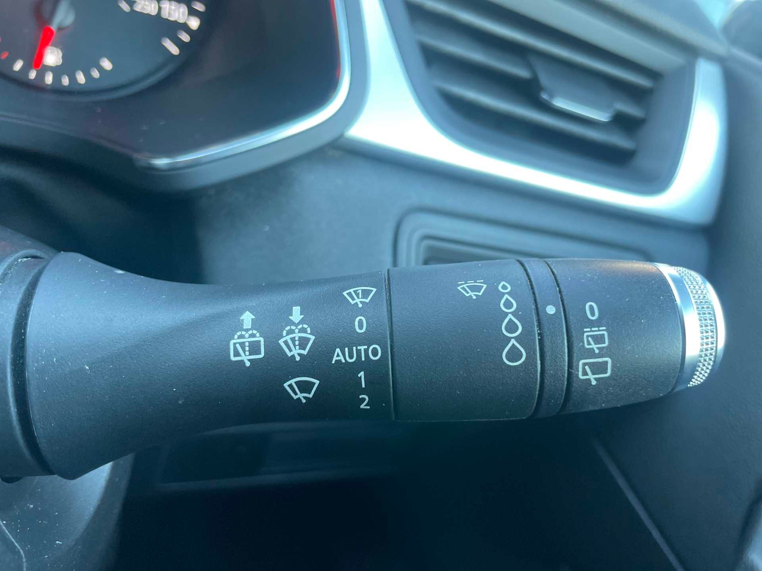 Used Renault Captur 2021 for sale - 76758884: Photo 25