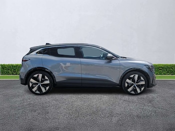 Used Renault Megane E Tech 2024 for sale - 79060270: Photo