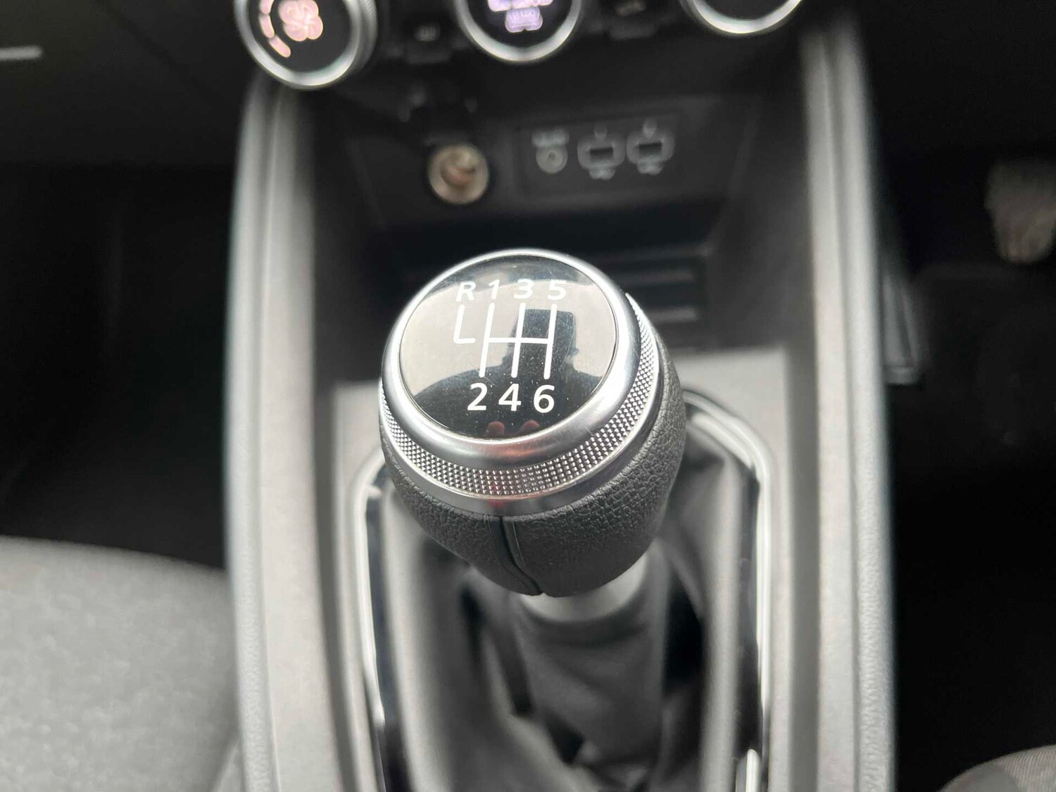 Used Renault Clio 2023 for sale - 77707467: Photo 12