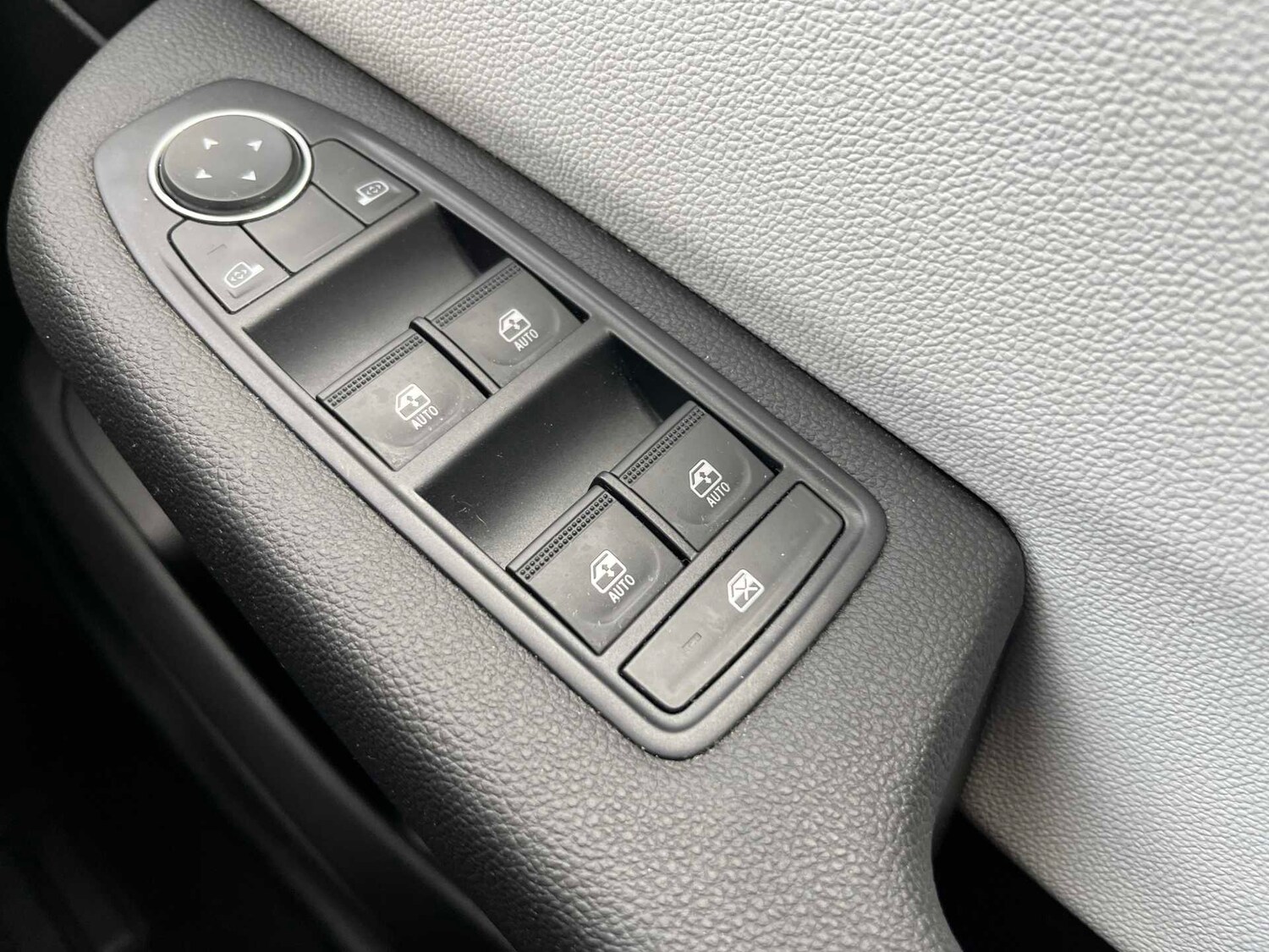 Used Renault Clio 2022 for sale - 76778244: Photo 20