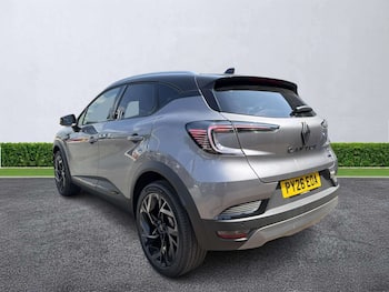Used Renault Captur 2026 for sale - 79765269: Photo