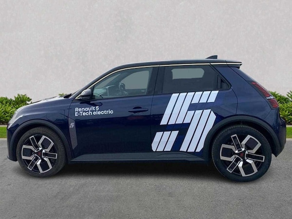Used Renault 5 E-Tech electric 2025 for sale - 75498021: Photo 19