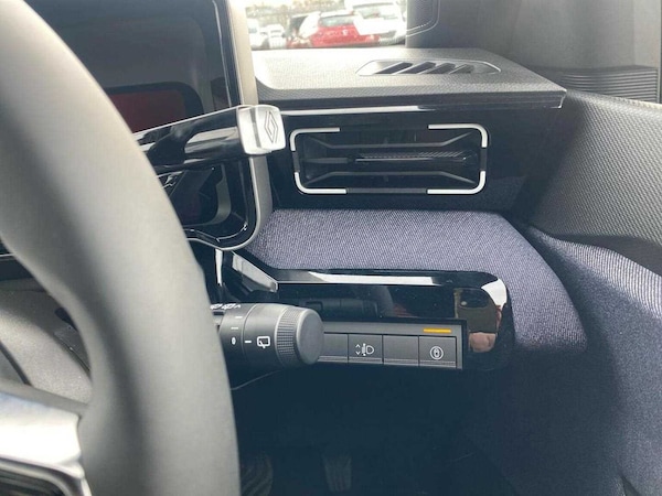Used Renault 5 E-Tech electric 2025 for sale - 75498021: Photo 25