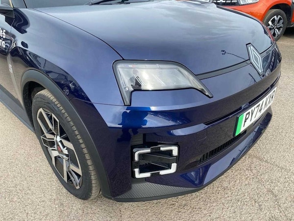 Used Renault 5 E-Tech electric 2025 for sale - 75498021: Photo 30
