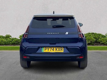 Used Renault 5 E-Tech electric 2025 for sale - 75498021: Photo