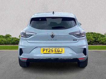 Used Renault Clio 2025 for sale - 75498399: Photo