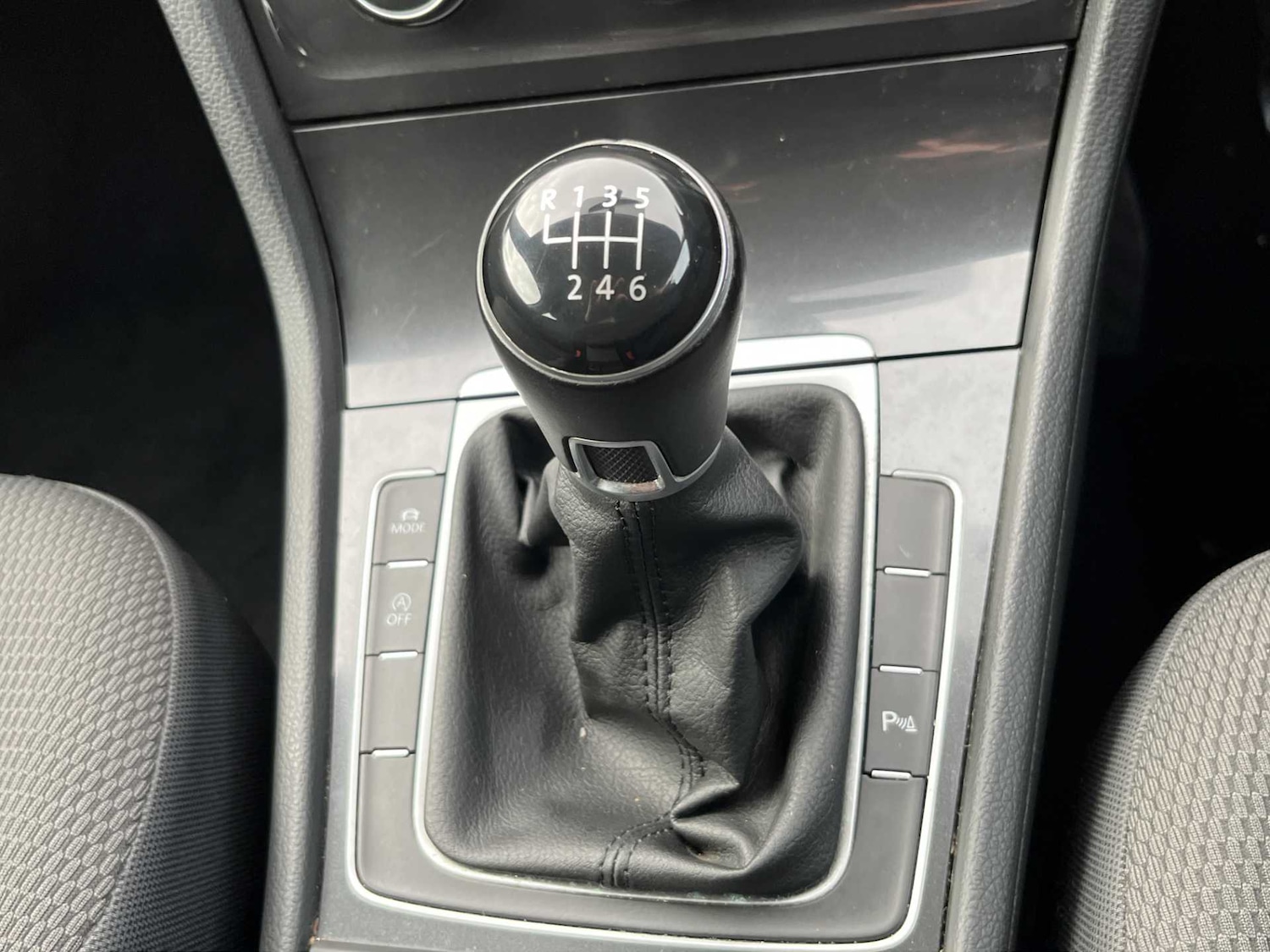 Used Volkswagen Golf 2018 for sale - 76461869: Photo 12