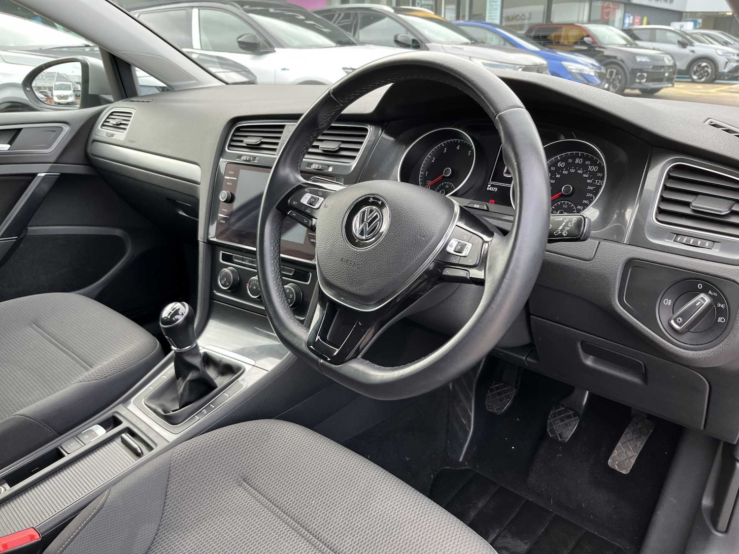 Used Volkswagen Golf 2018 for sale - 76461869: Photo 14