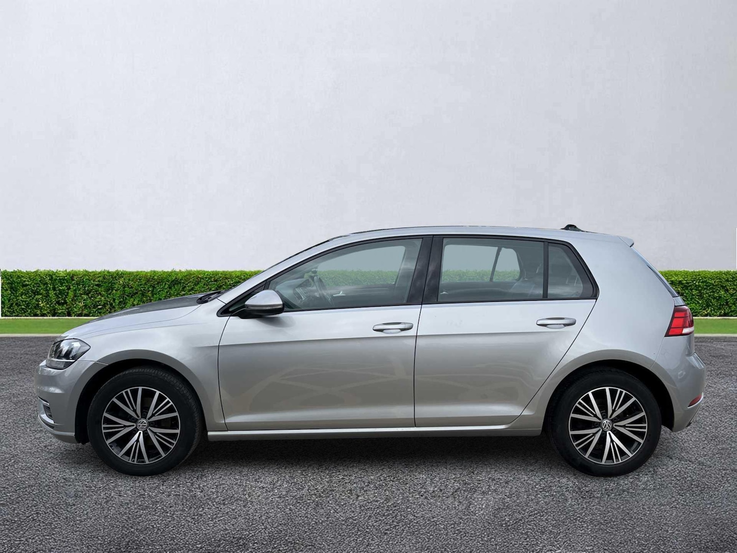 Used Volkswagen Golf 2018 for sale - 76461869: Photo 18
