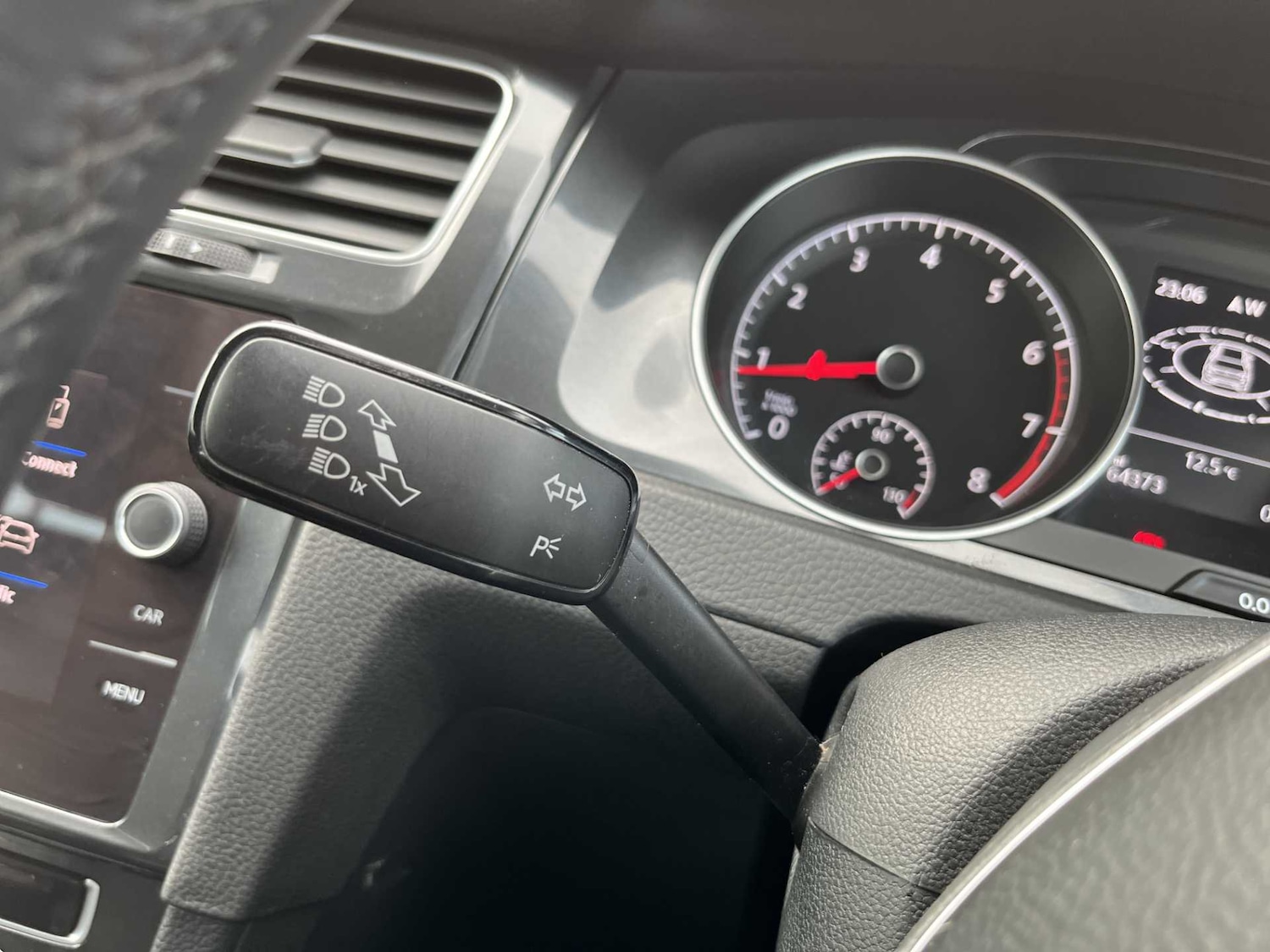 Used Volkswagen Golf 2018 for sale - 76461869: Photo 25