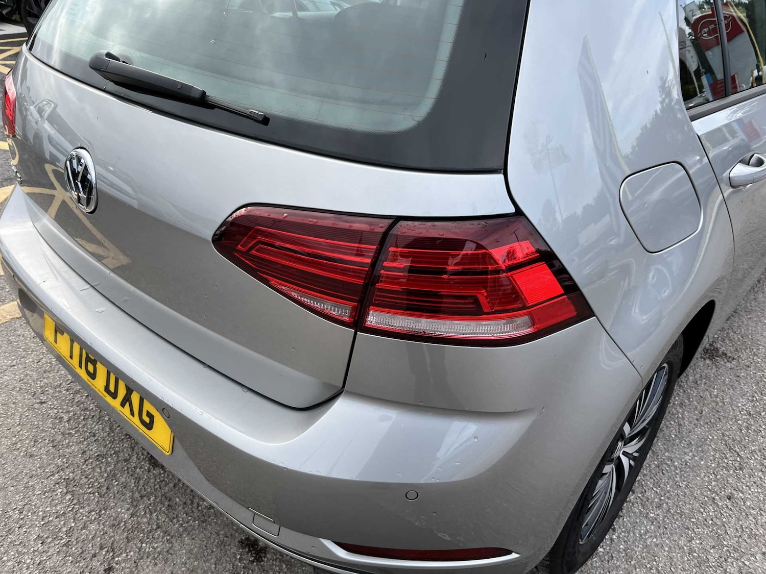 Used Volkswagen Golf 2018 for sale - 76461869: Photo 28