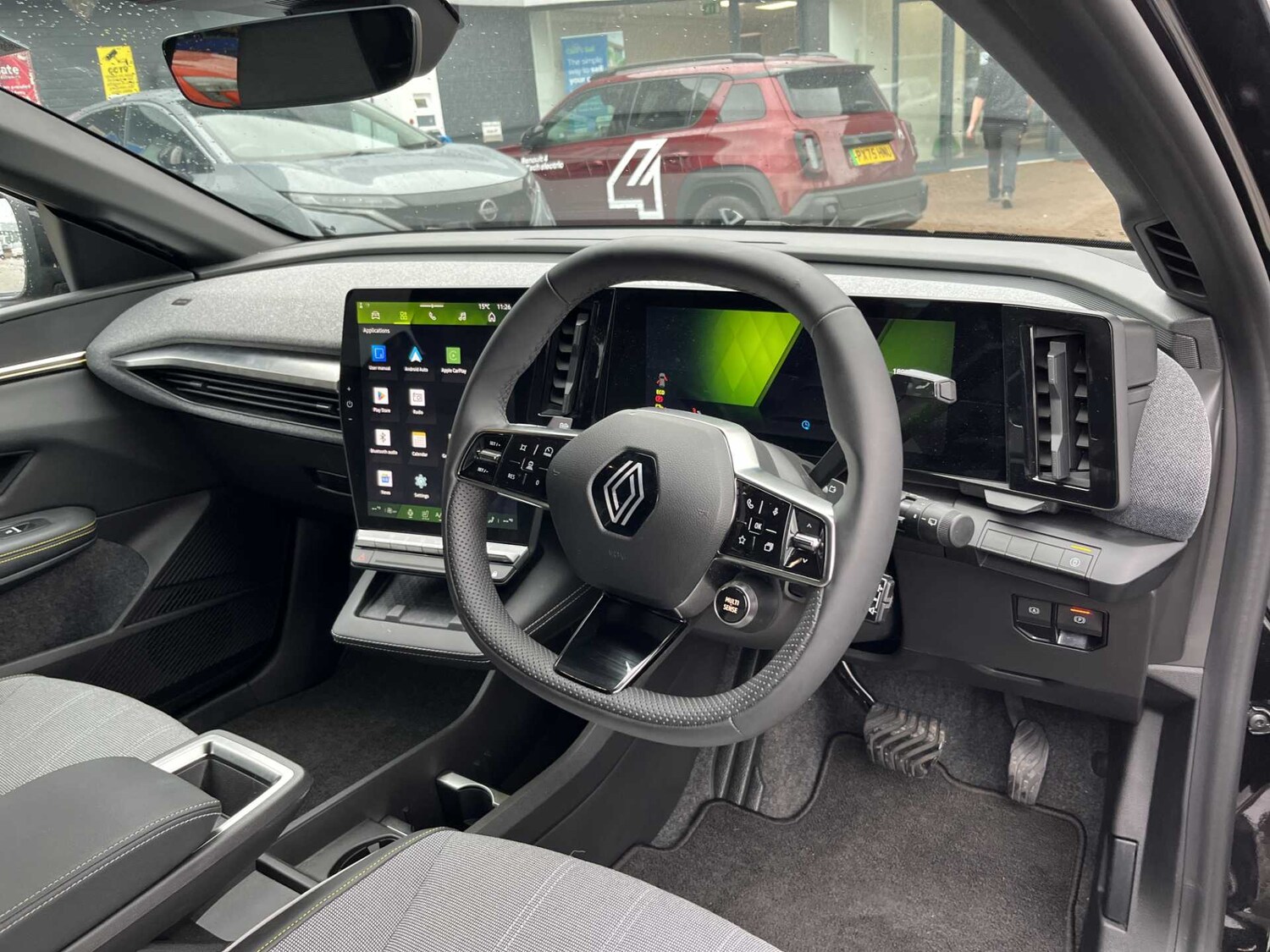 Used Renault Megane E Tech 2024 for sale - 76149641: Photo 14