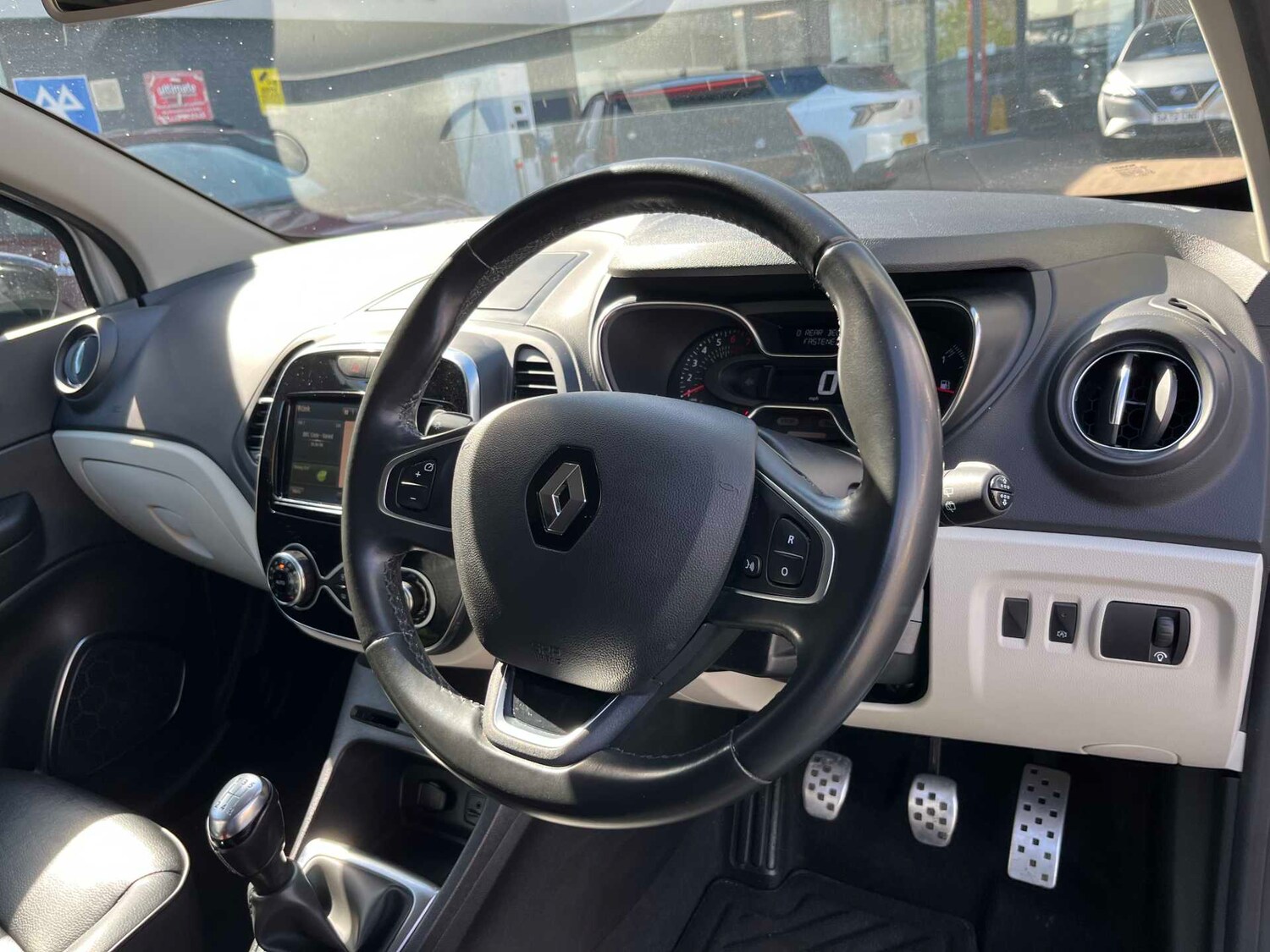 Used Renault Captur 2017 for sale - 78194016: Photo 14