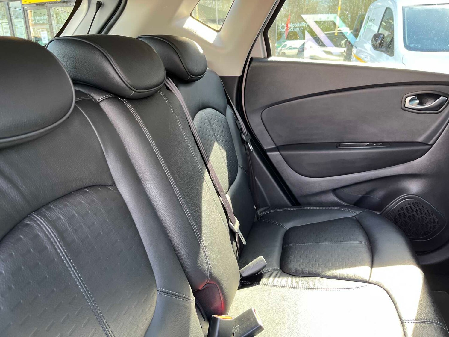 Used Renault Captur 2017 for sale - 78194016: Photo 15