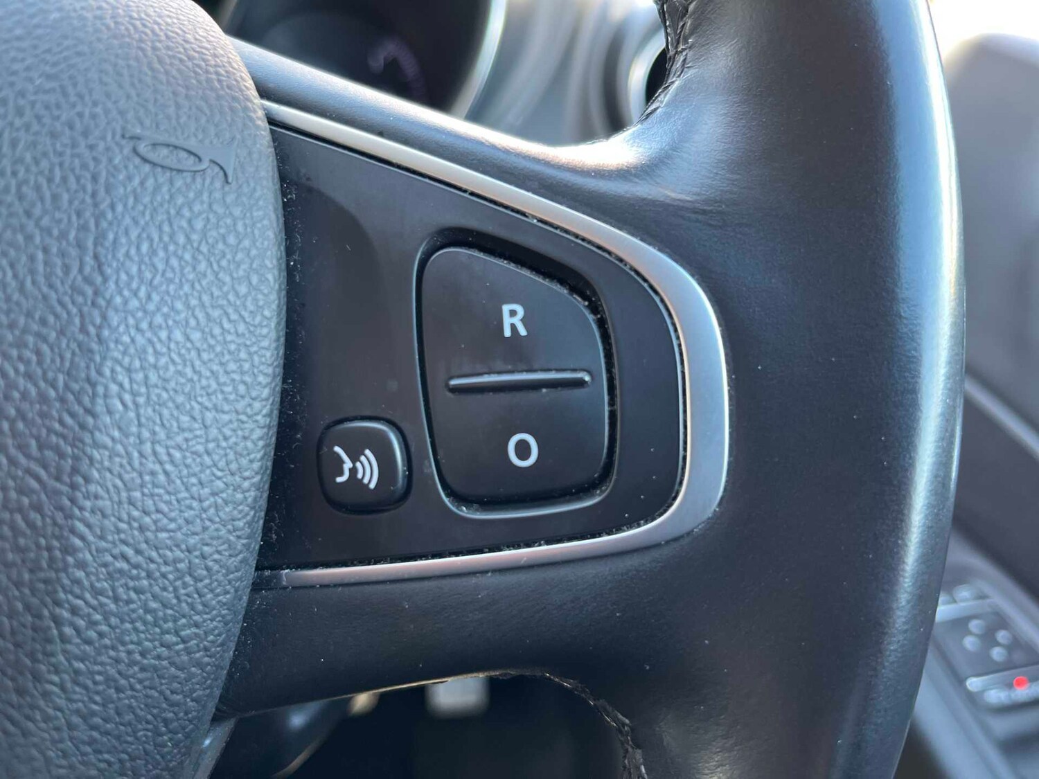 Used Renault Captur 2017 for sale - 78194016: Photo 23