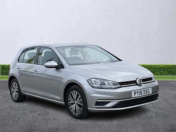 Used Volkswagen Golf 2018 for sale - 76236998: Photo