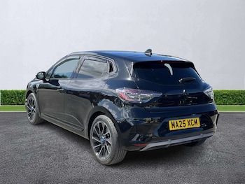 Used Renault Clio 2025 for sale - 79500879: Photo