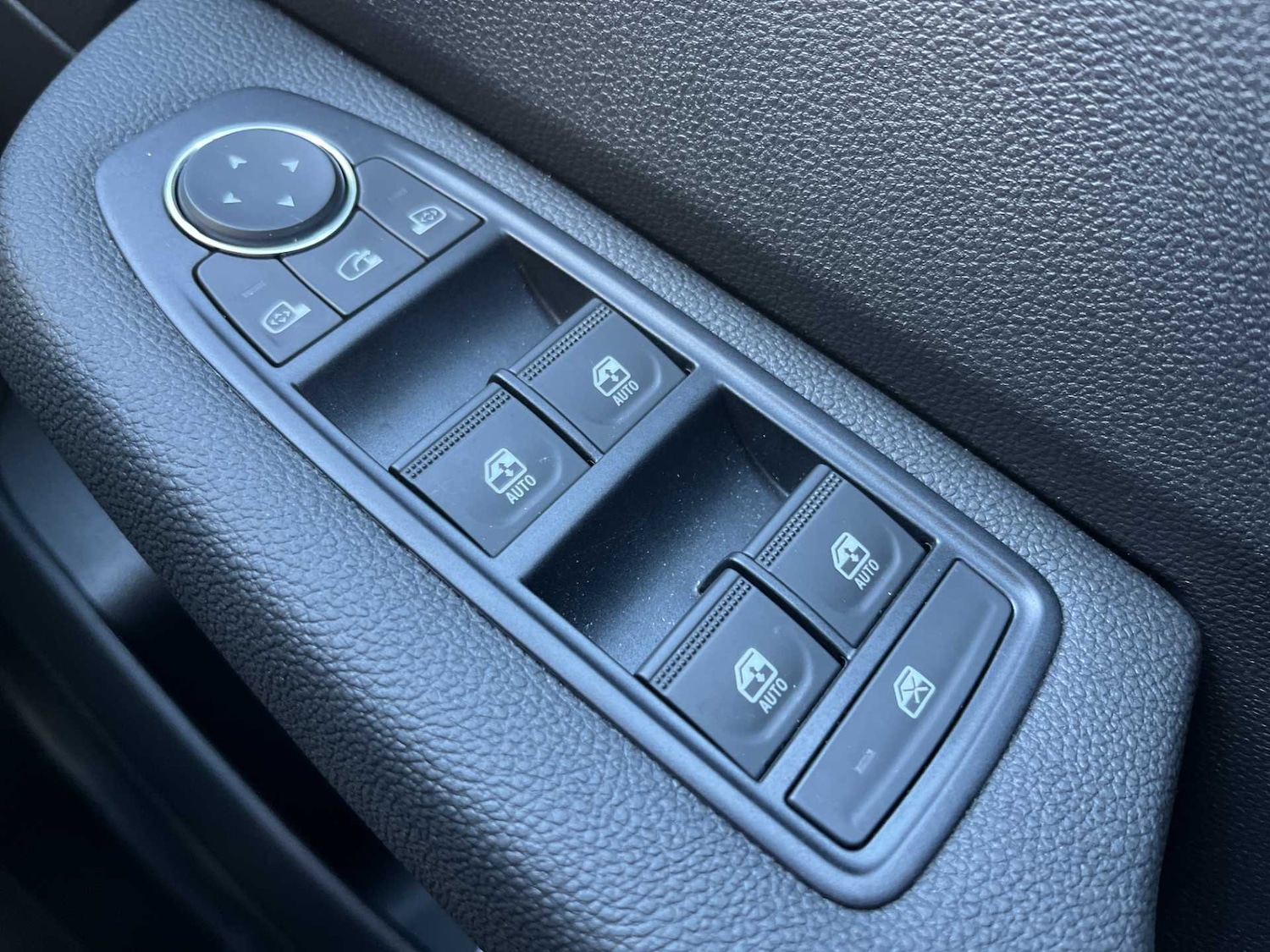 Used Renault Clio 2024 for sale - 76403468: Photo 20