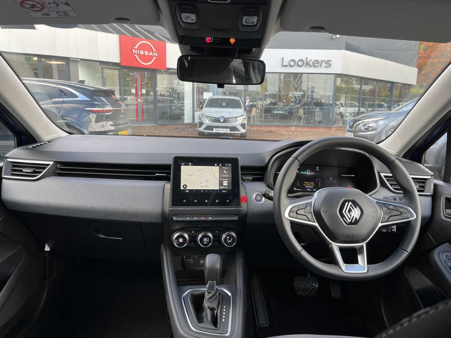 Used Renault Clio 2024 for sale - 76403468: Photo 8
