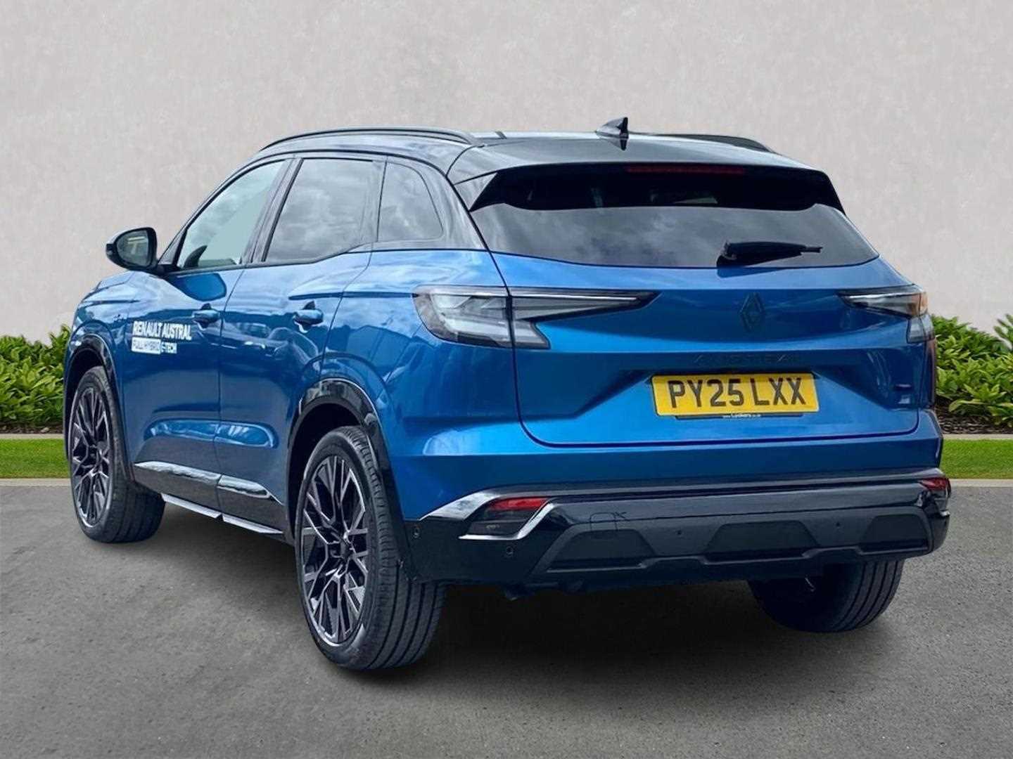 Used Renault Austral 2025 for sale - 77487579: Photo 2