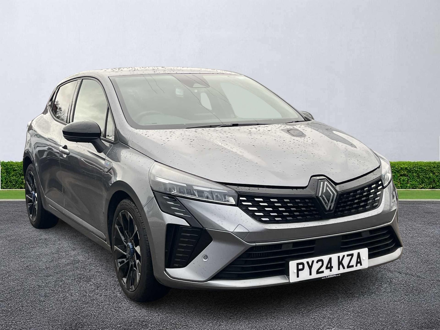 Used Renault Clio 2024 for sale - 76725951: Photo 1