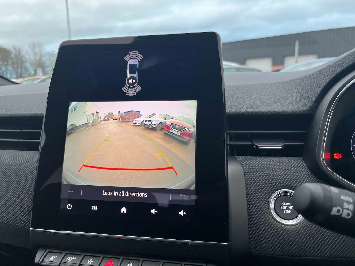 Used Renault Clio 2024 for sale - 76725951: Photo 21