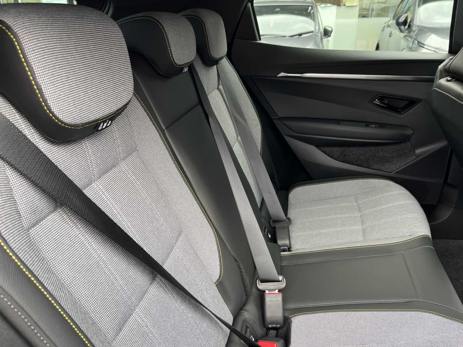 Used Renault Megane E Tech 2024 for sale - 76392470: Photo 15