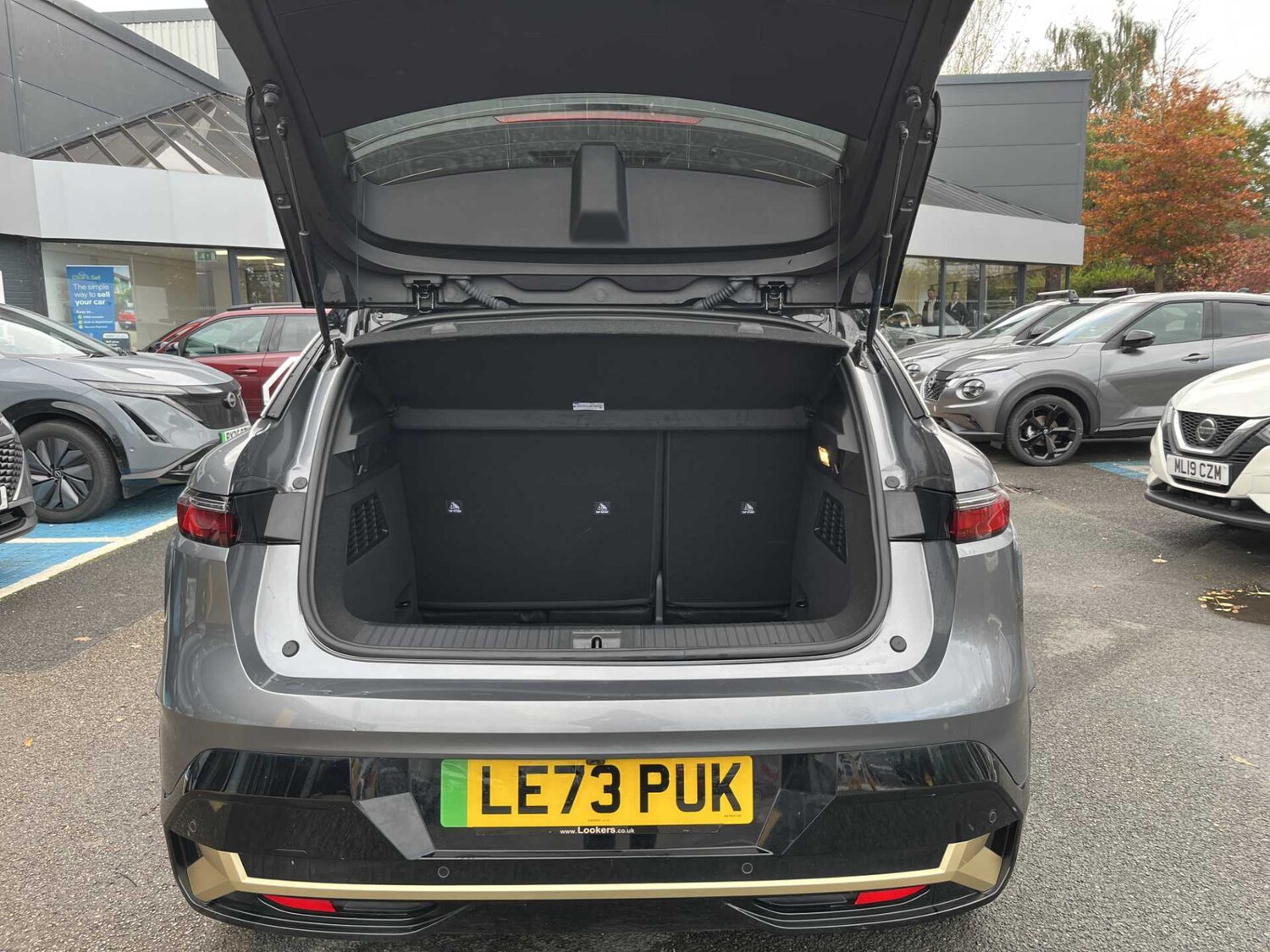 Used Renault Megane E Tech 2024 for sale - 76392470: Photo 16