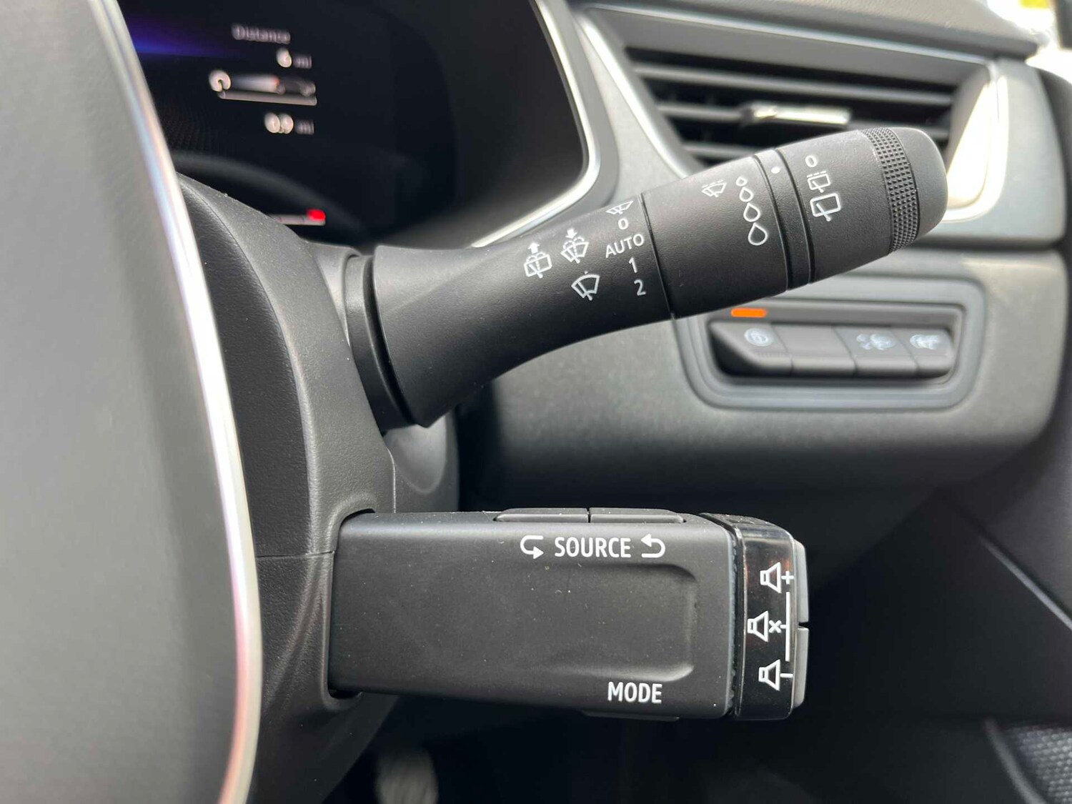 Used Renault Captur 2026 for sale - 78195971: Photo 26