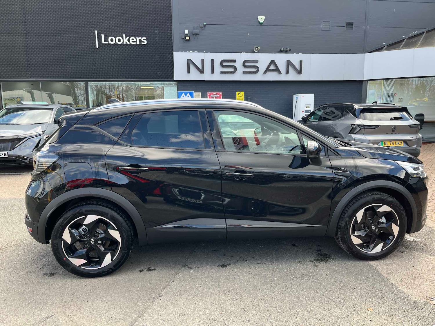 Used Renault Captur 2026 for sale - 78195971: Photo 3