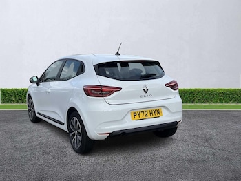 Used Renault Clio 2023 for sale - 77750064: Photo