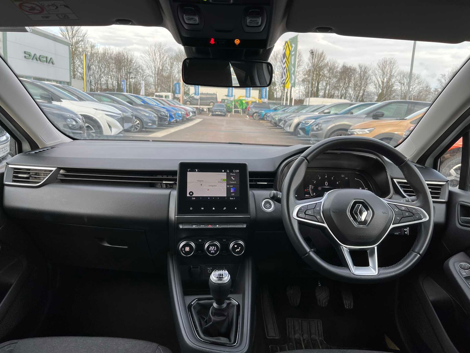 Used Renault Clio 2023 for sale - 77750064: Photo 8