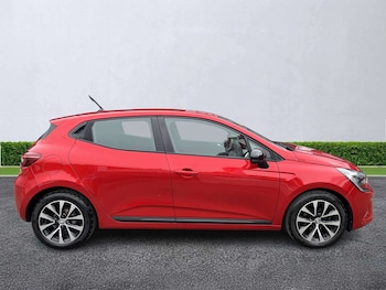 Used Renault Clio 2023 for sale - 79069214: Photo