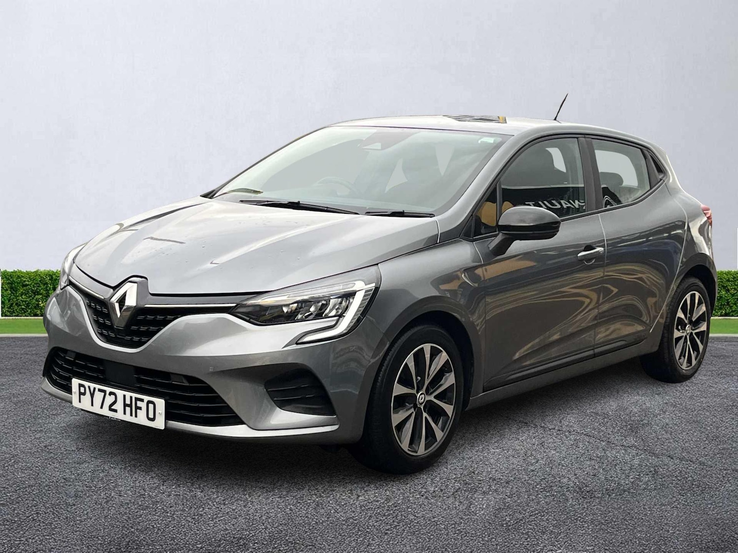 Used Renault Clio 2023 for sale - 77796978: Photo 19