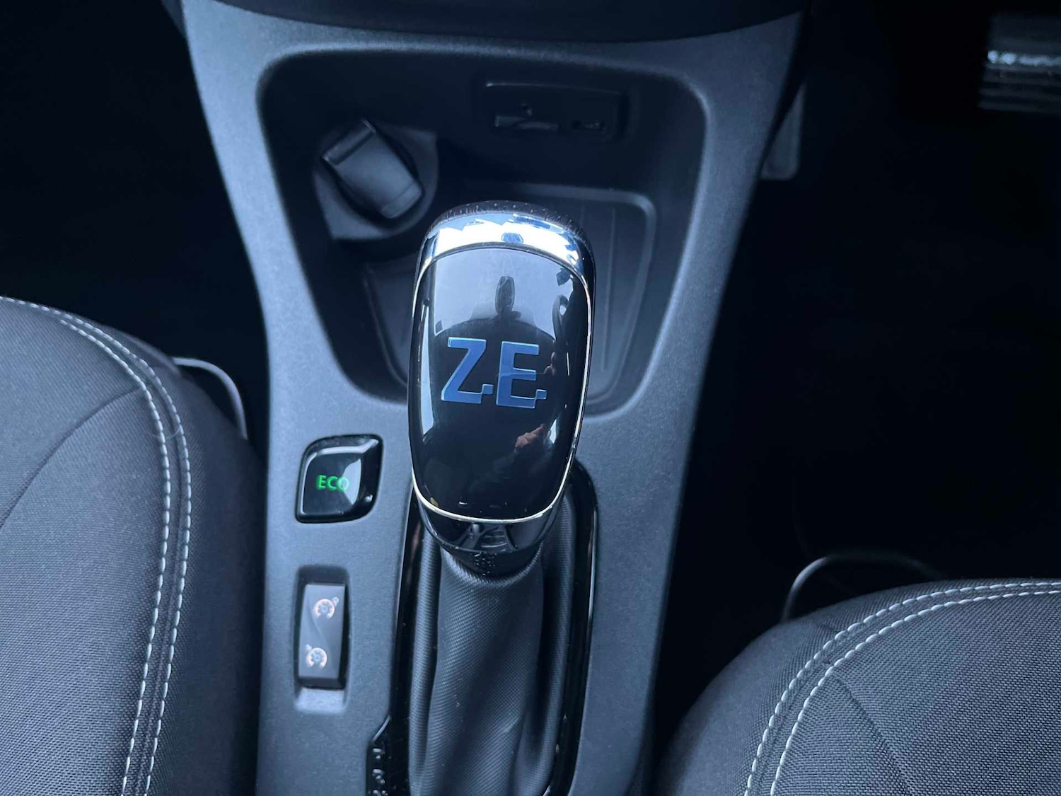 Used Renault Zoe 2019 for sale - 76897112: Photo 11