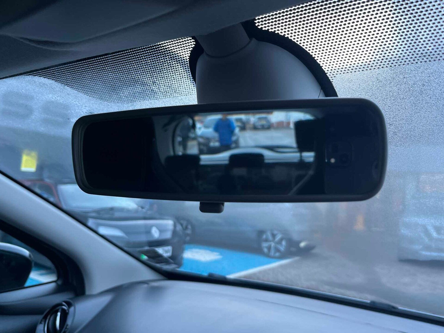 Used Renault Zoe 2019 for sale - 76897112: Photo 30