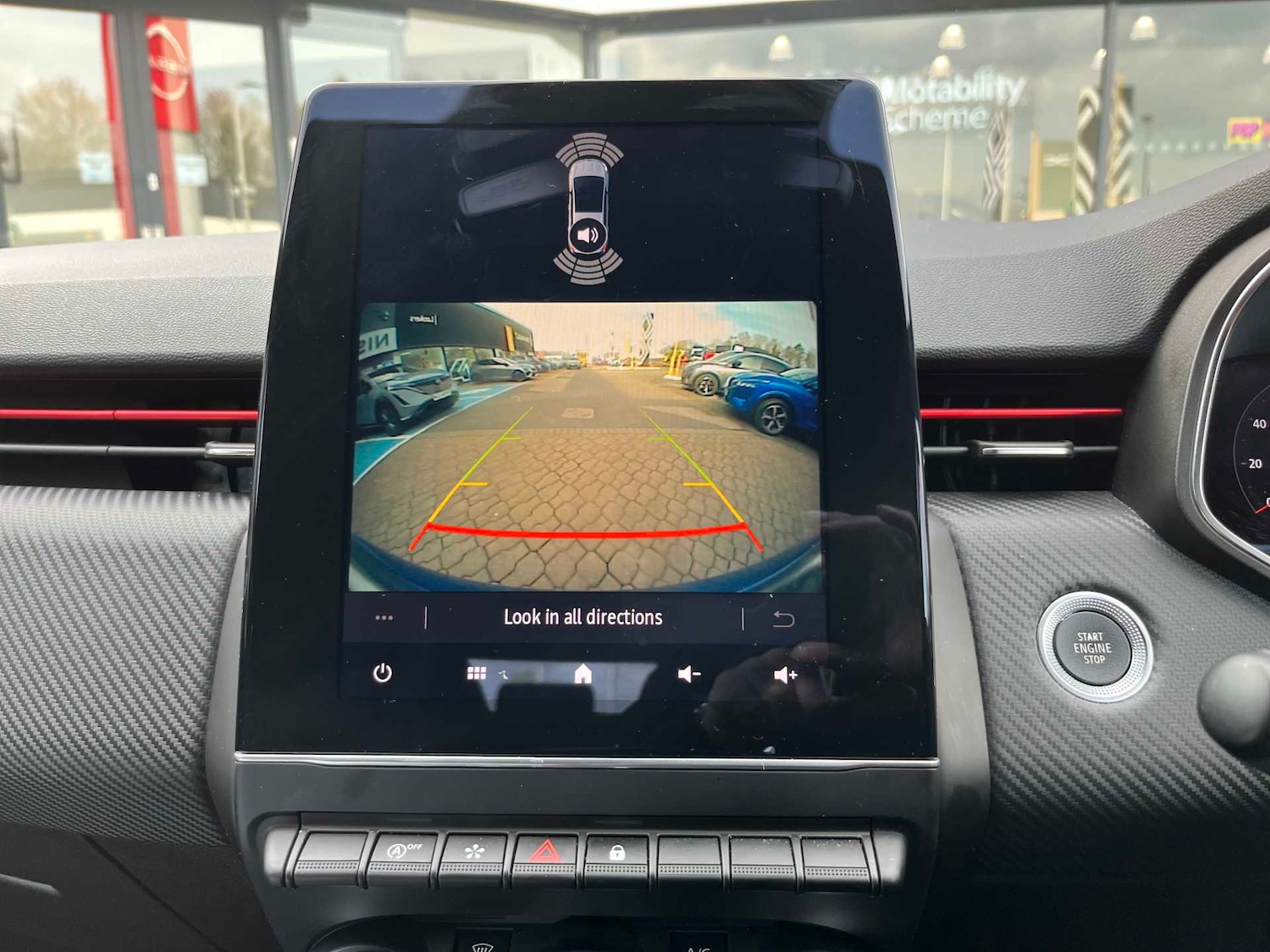 Used Renault Clio 2023 for sale - 77766557: Photo 21