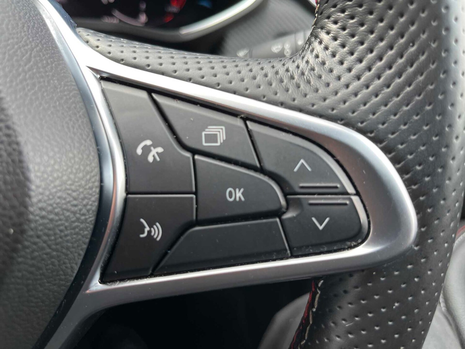 Used Renault Clio 2023 for sale - 77766557: Photo 23