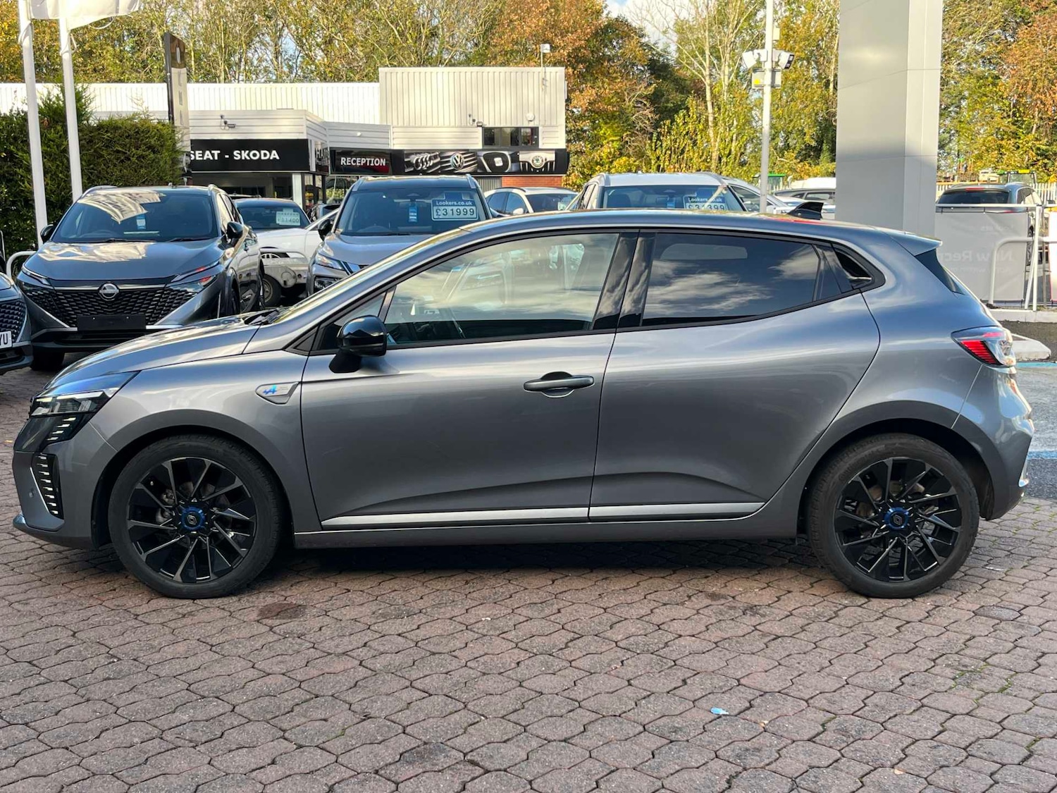 Used Renault Clio 2025 for sale - 76439797: Photo 16