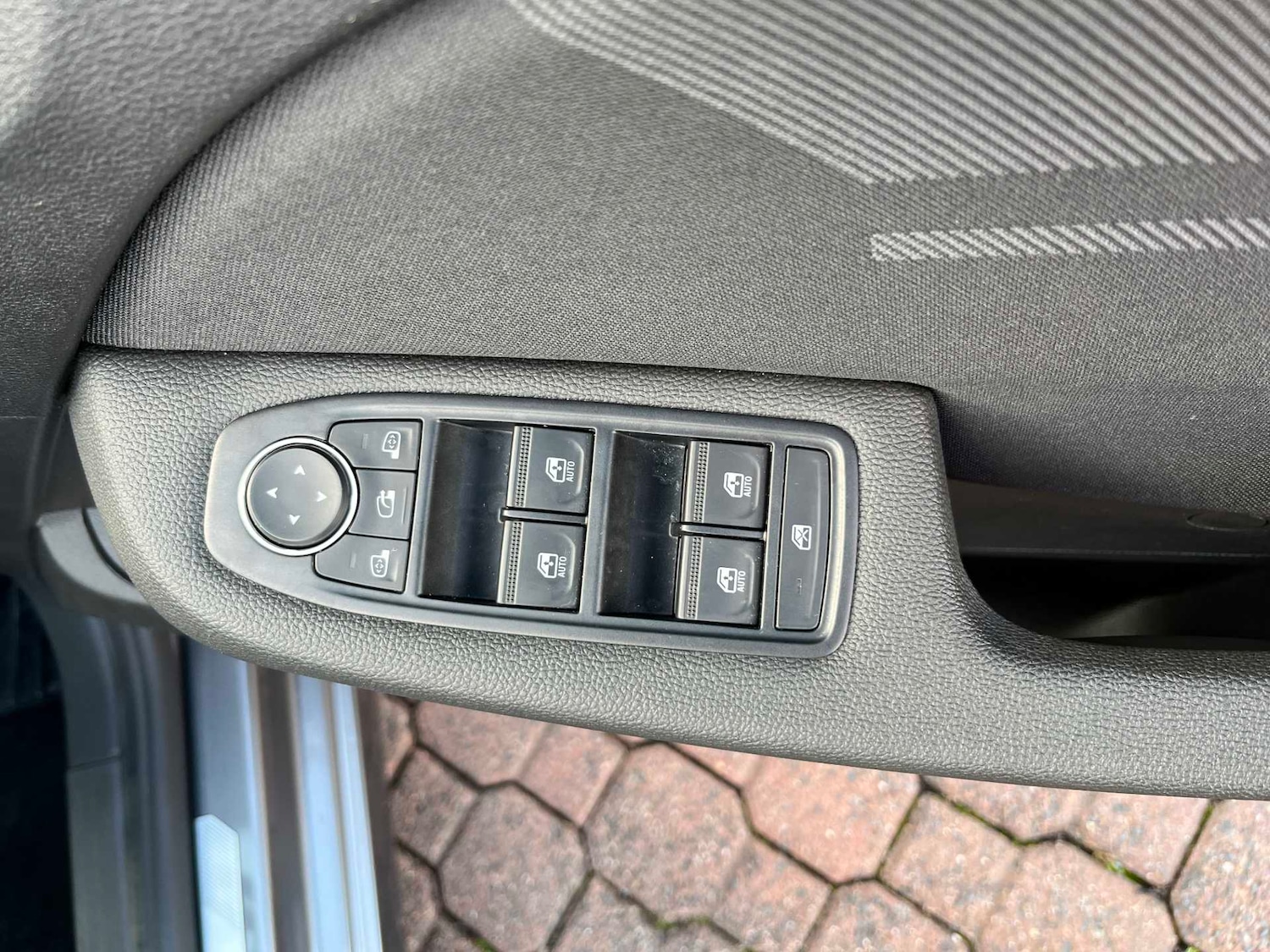 Used Renault Clio 2025 for sale - 76439797: Photo 18