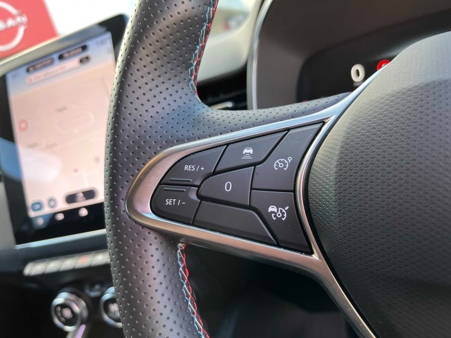 Used Renault Clio 2025 for sale - 76439797: Photo 22