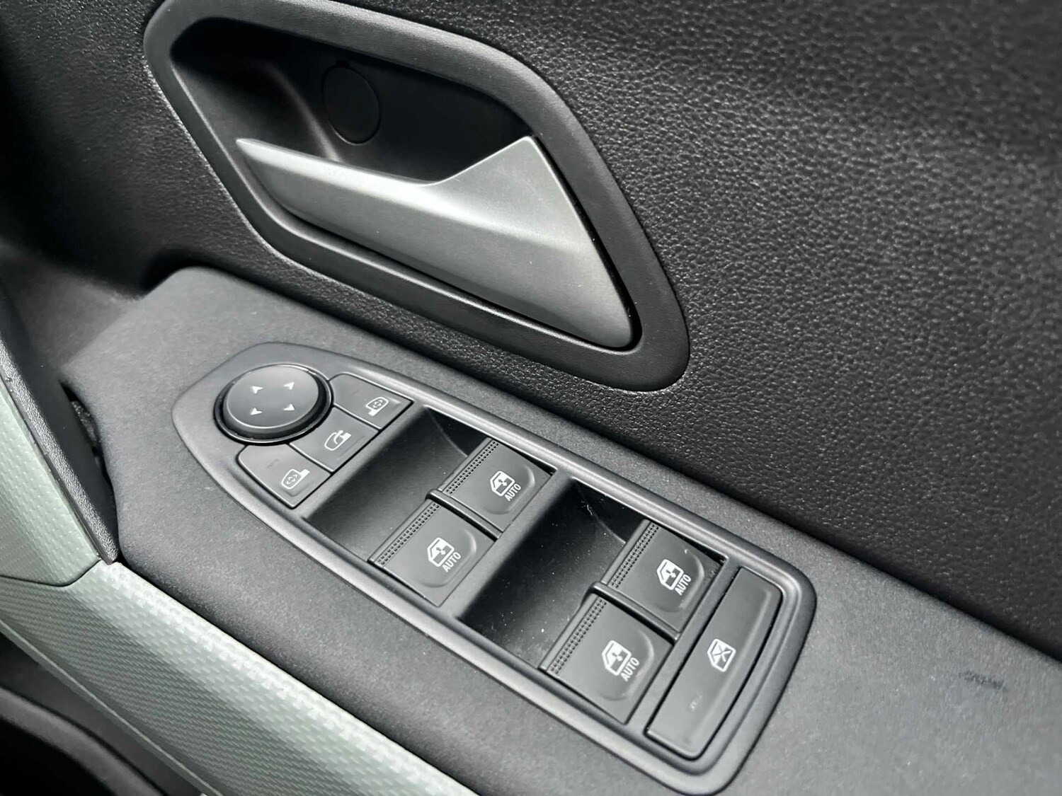 Used Dacia Duster 2025 for sale - 78192762: Photo 20